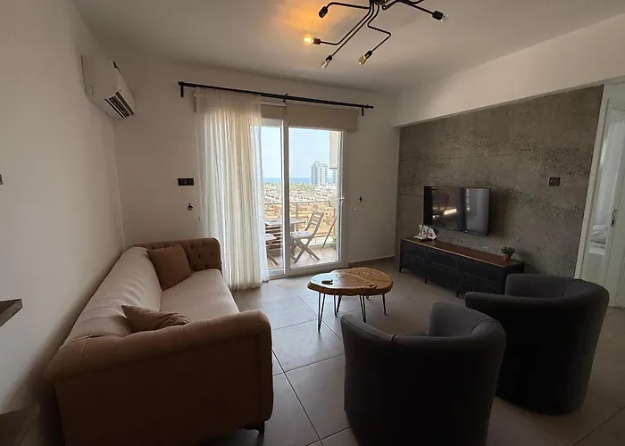 Apartmán Royal Sun Sitesi ,2 Yatak Odali Deniz Manzarali Daire,iskele Longbeach *