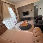 Royal Sun Sitesi ,2 Yatak Odali Deniz Manzarali Daire,iskele Longbeach