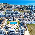 Royal Sun Sitesi ,2 Yatak Odali Deniz Manzarali Daire,iskele Longbeach *