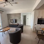 Royal Sun Sitesi ,2 Yatak Odali Deniz Manzarali Daire,iskele Longbeach דירה *