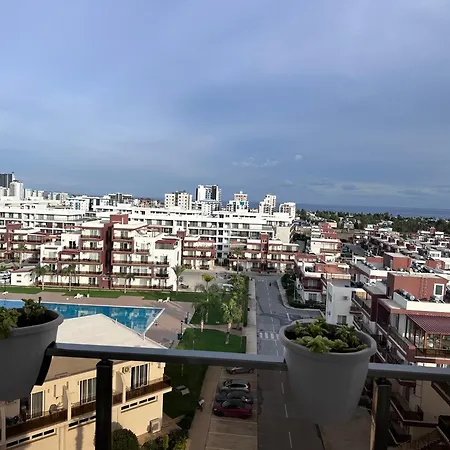 Royal Sun Sitesi ,2 Yatak Odali Deniz Manzarali Daire,iskele Longbeach