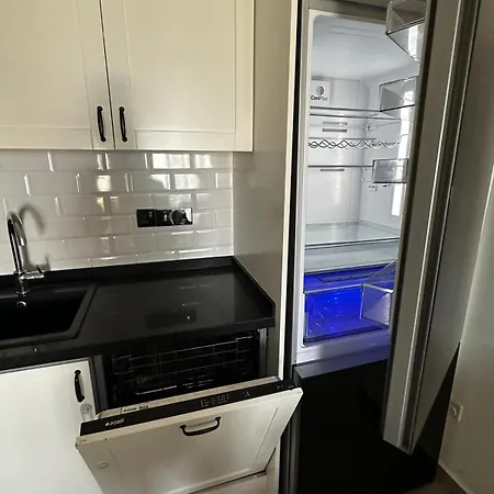 Royal Sun Sitesi ,2 Yatak Odalı Deniz Manzaralı Daire,ıskele Longbeach *