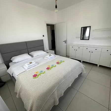 公寓 Royal Sun Sitesi ,2 Yatak Odali Deniz Manzarali Daire,iskele Longbeach *