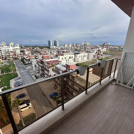 Royal Sun Sitesi ,2 Yatak Odali Deniz Manzarali Daire,iskele Longbeach