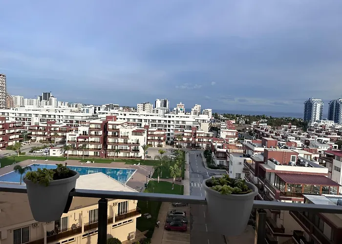 Royal Sun Sitesi ,2 Yatak Odali Deniz Manzarali Daire,iskele Longbeach