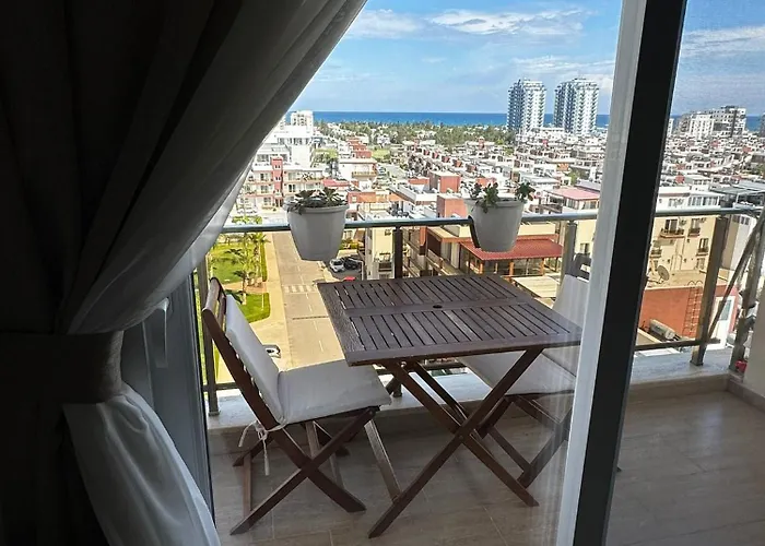 Royal Sun Sitesi ,2 Yatak Odali Deniz Manzarali Daire,iskele Longbeach Iskele District (Northern Cyprus)